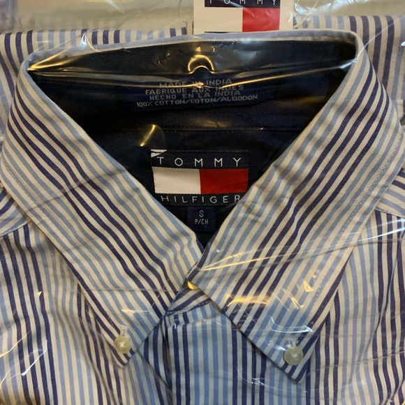 NWT Tommy Hilfiger Long Sleeve Dress Shirt - Picture 2 of 7